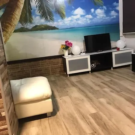 Precioso Apartamento 3 Habitaciones. Con Patio. Apartment Camas