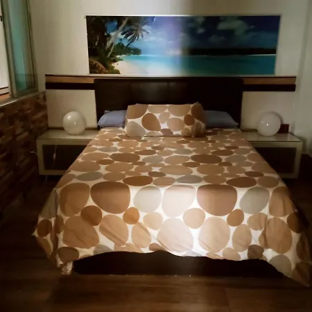 Precioso Apartamento 3 Habitaciones. Con Patio. Apartment