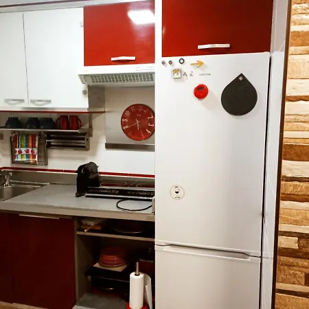 Precioso Apartamento 3 Habitaciones. Con Patio. * Camas
